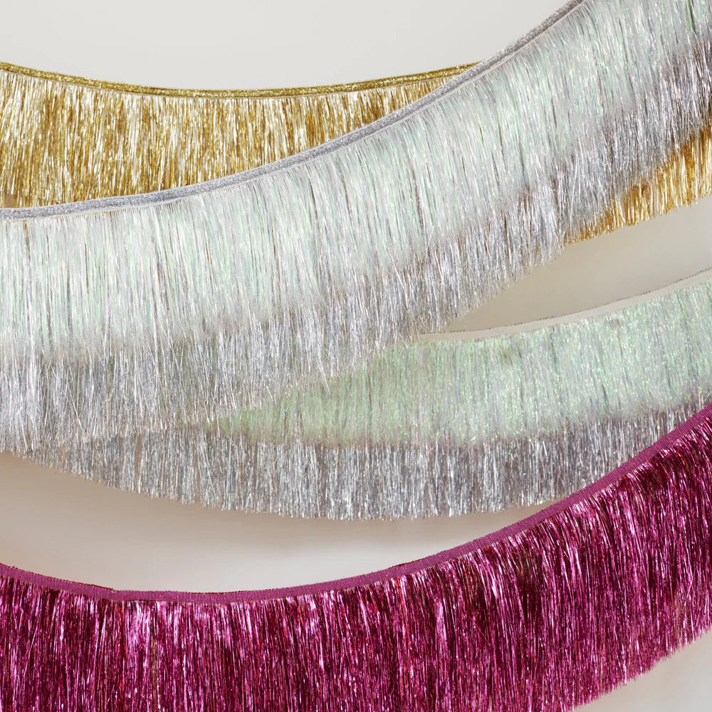Meri Meri - Silver Iridescent Tinsel Fringe Garland
