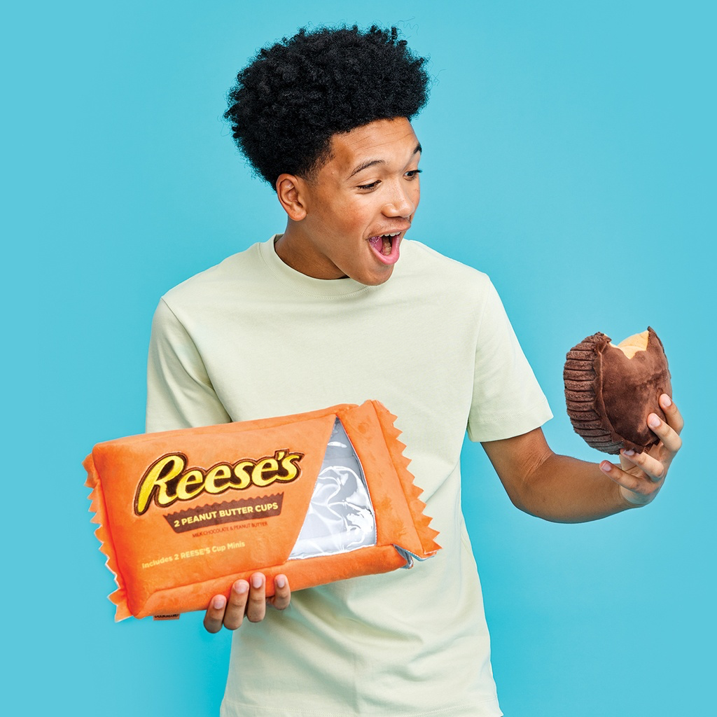 Iscream - Reese’s Peanut Butter Cups Packaging Plush